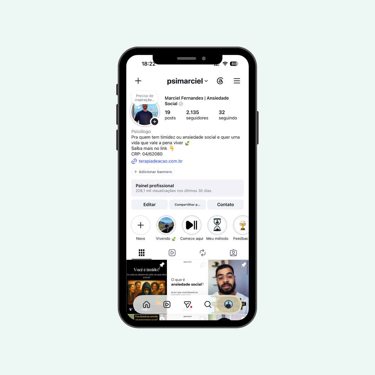 Perfil do Instagram @psimarciel em um celular